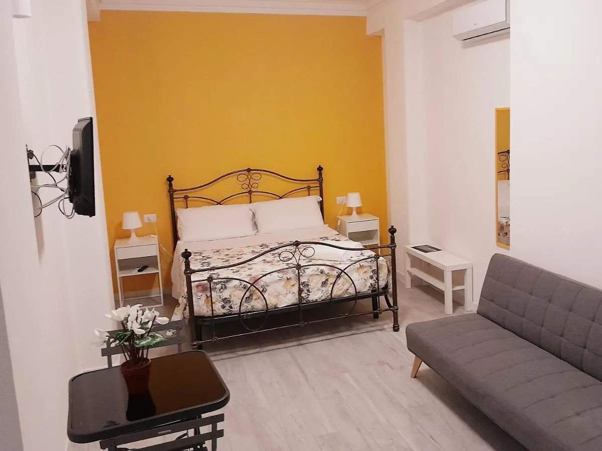La Stazione 92 Bed & Breakfast Catania 0*,
