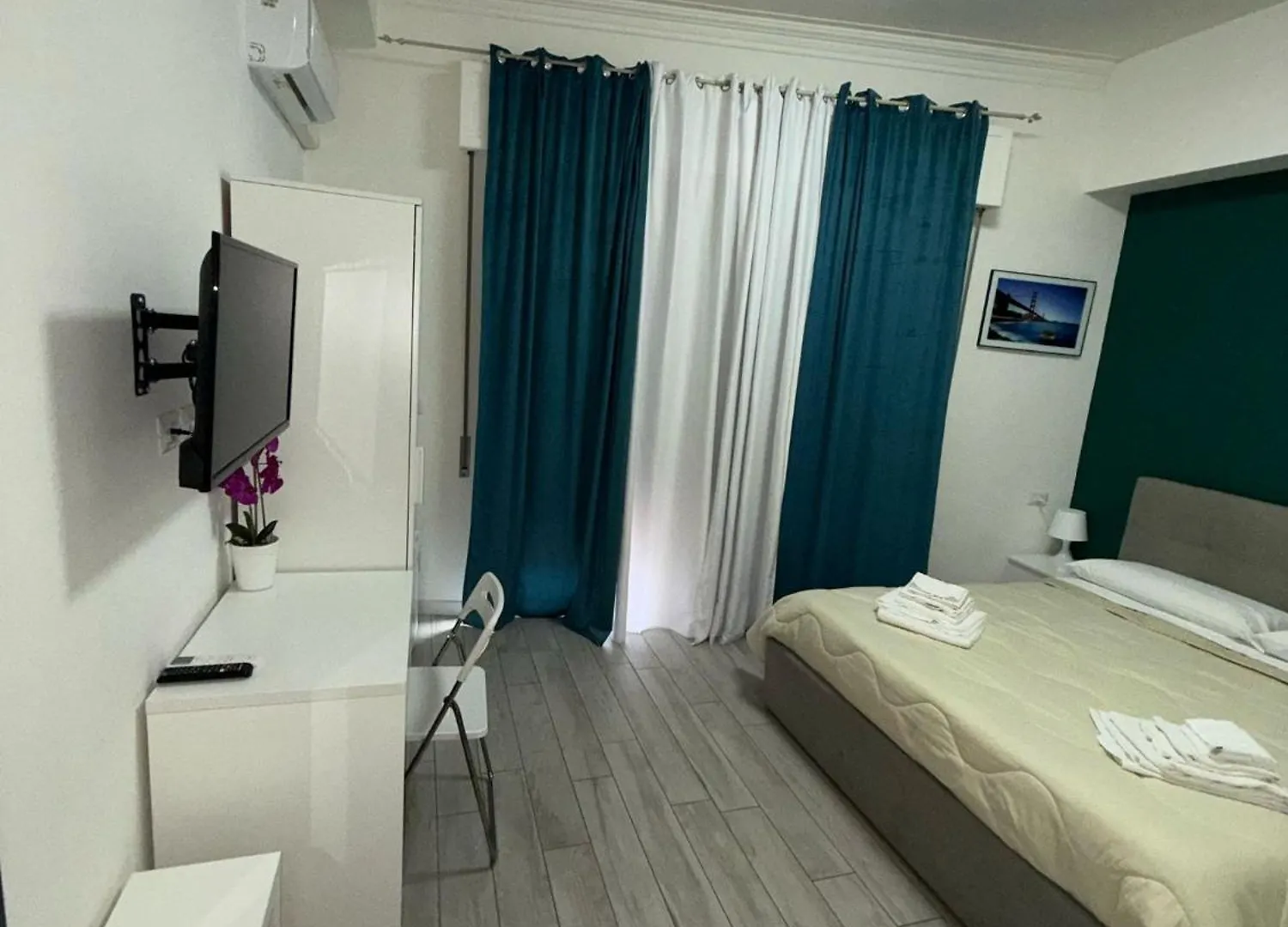 La Stazione 92 Bed & Breakfast Catania 0*,  Italy