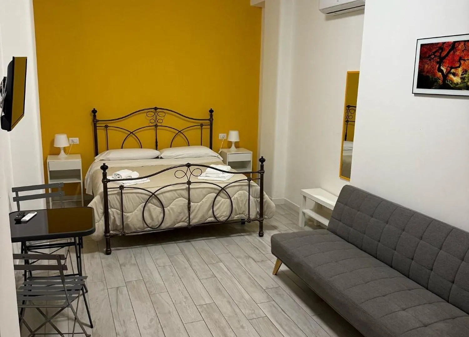 La Stazione 92 Bed & Breakfast Catania 0*,  Italy